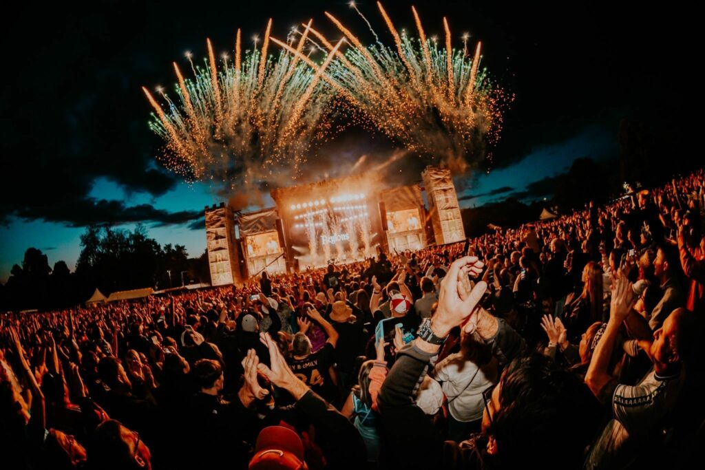 Stage